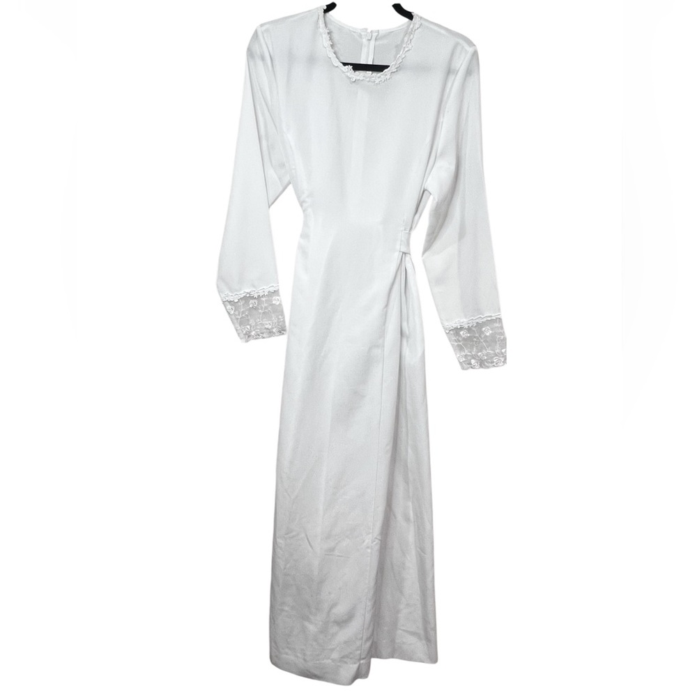 Vintage Elegant White Lace Trimmed Dress by California Dynasty - Picture 3 of 8